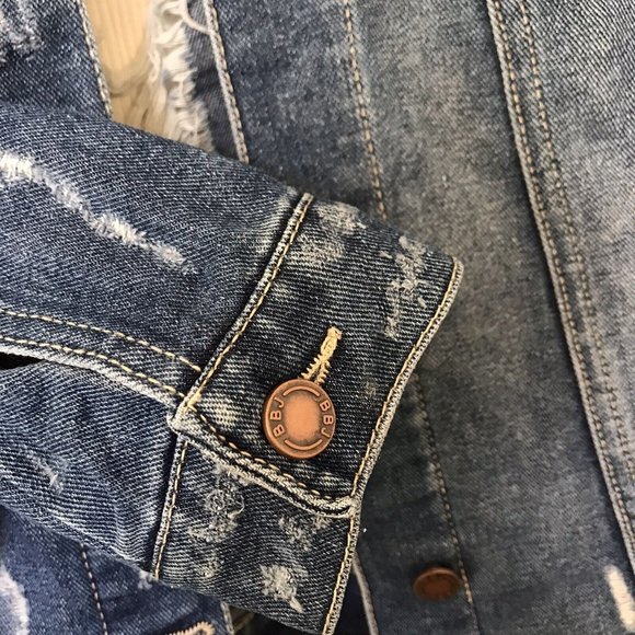 BBJ Los Angeles Distressed Destroyed Jeans Jacket Size Small Boom Boom Jeans - Picture 8 of 11
